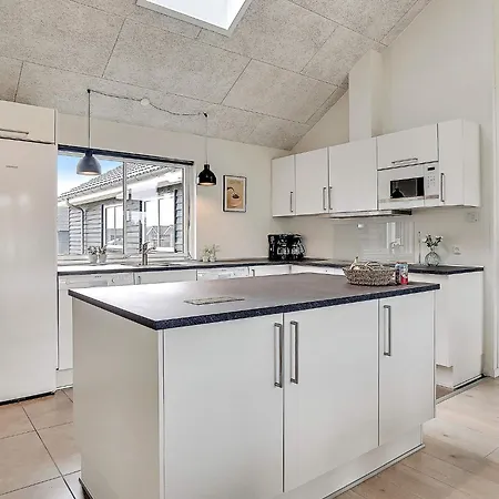 Hébergement de vacances 18 Person In *