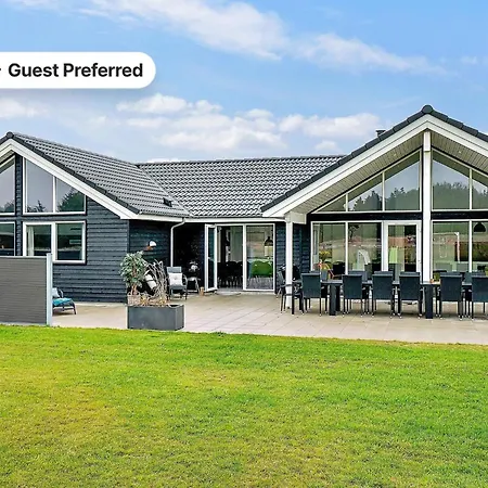 18 Person In * Nørre Nebel